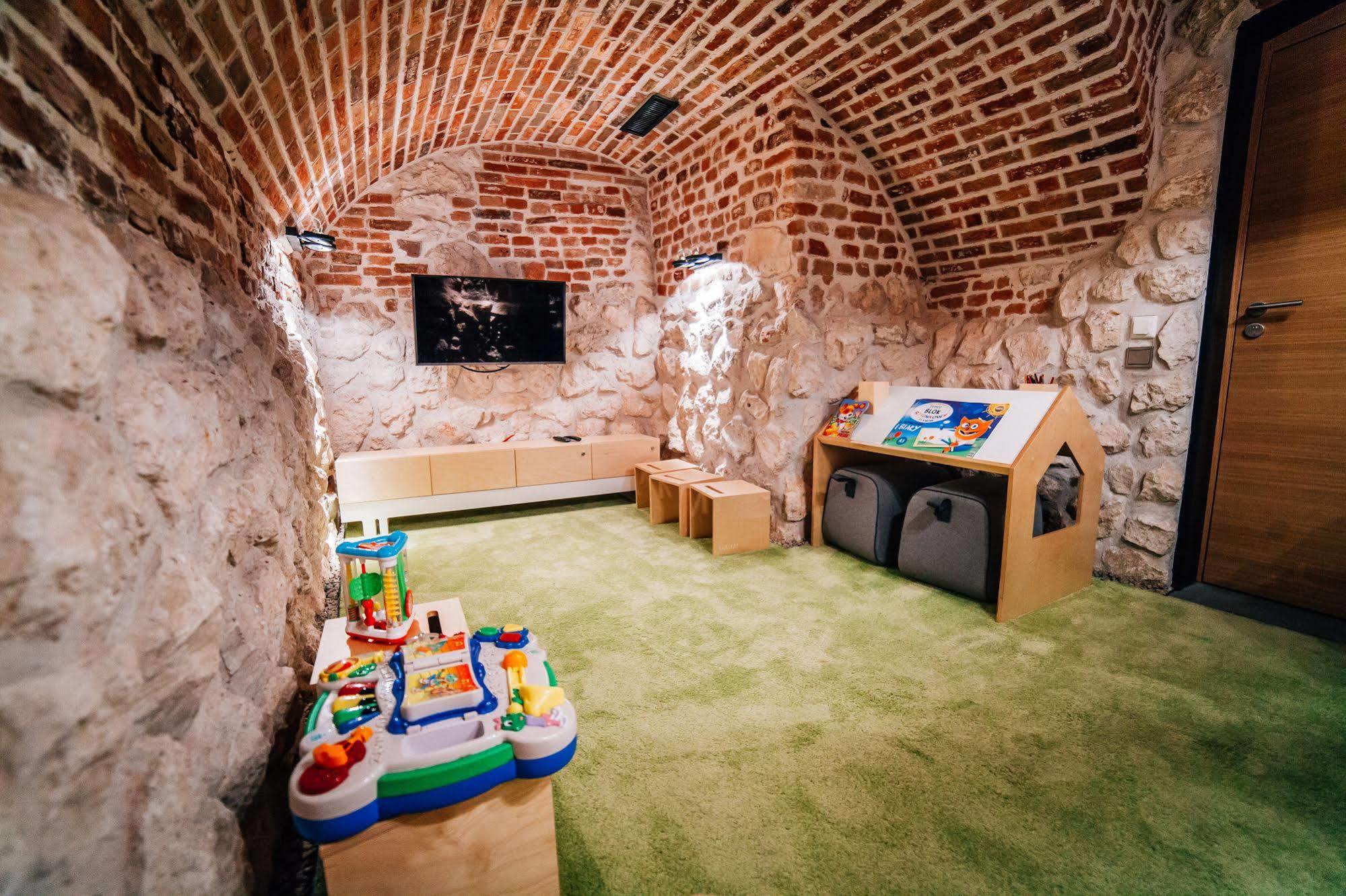 Modern Apartment By Wawel Castle Kraków Eksteriør billede